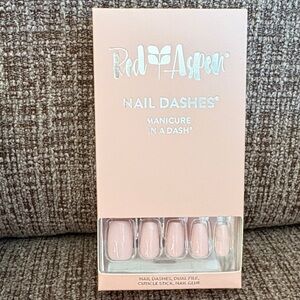 Red Aspen Pink Nail Dashes